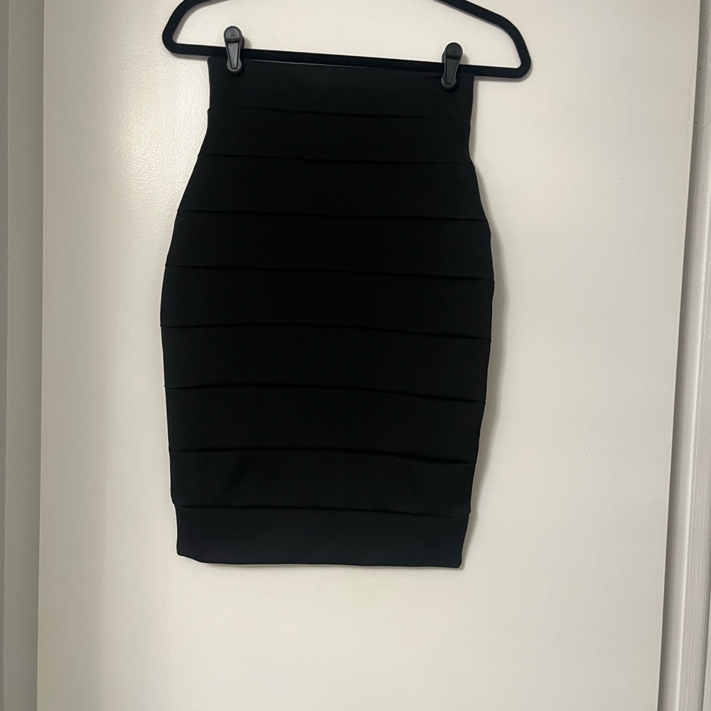 Lovely Day Black Ribbed Pencil Skirt